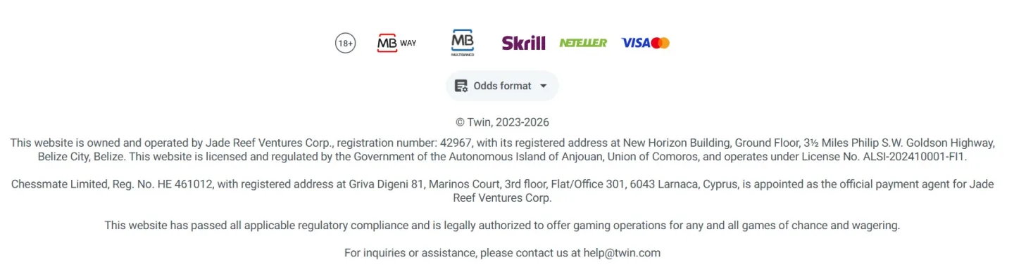 Footer-sektion med ägaruppgifter Jade Reef Ventures Corp. och Anjouan-licensnummer